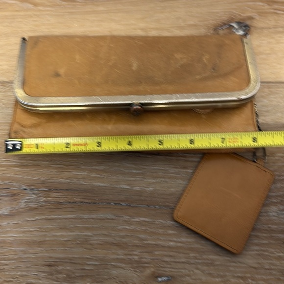 HOBO International Tan Leather Rachel Continental Wallet Clutch - Picture 3 of 10